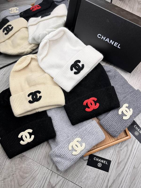 Chanel hat hm17